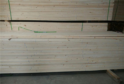 從裝潢到服飾 多元化產品體系解析——白松龍骨、木條、床板與服裝服飾批發的跨界融合